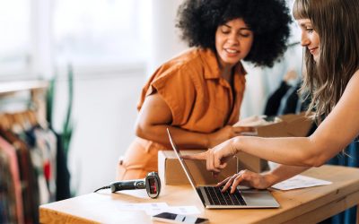 Connecteurs CMS et gestion des stocks : comment la visibilité en temps réel réduit les ruptures ?