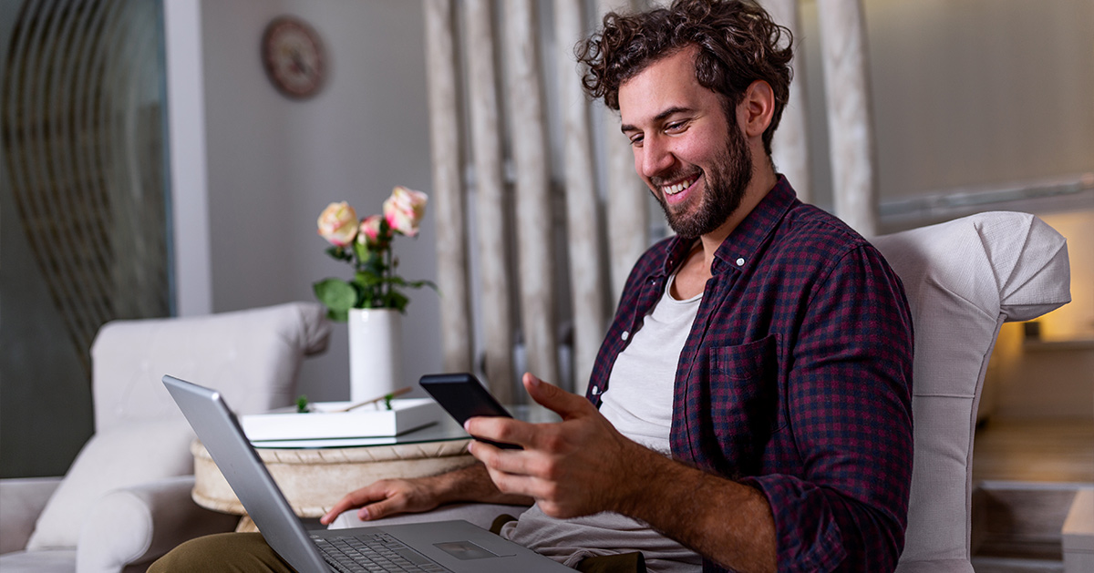 Des agents IA autonomes analysent les données et optimisent l’expérience client en temps réel.
